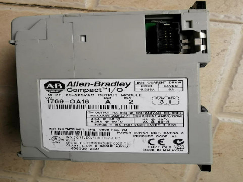 Allen-Bradley 1769-OA16