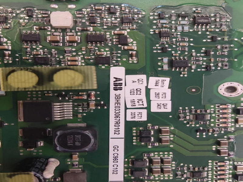ABB 3BHE033067R0102